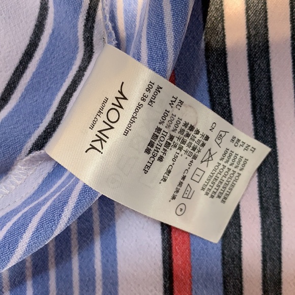 MONKI size xs loose fitting open back - Picture 5 of 5